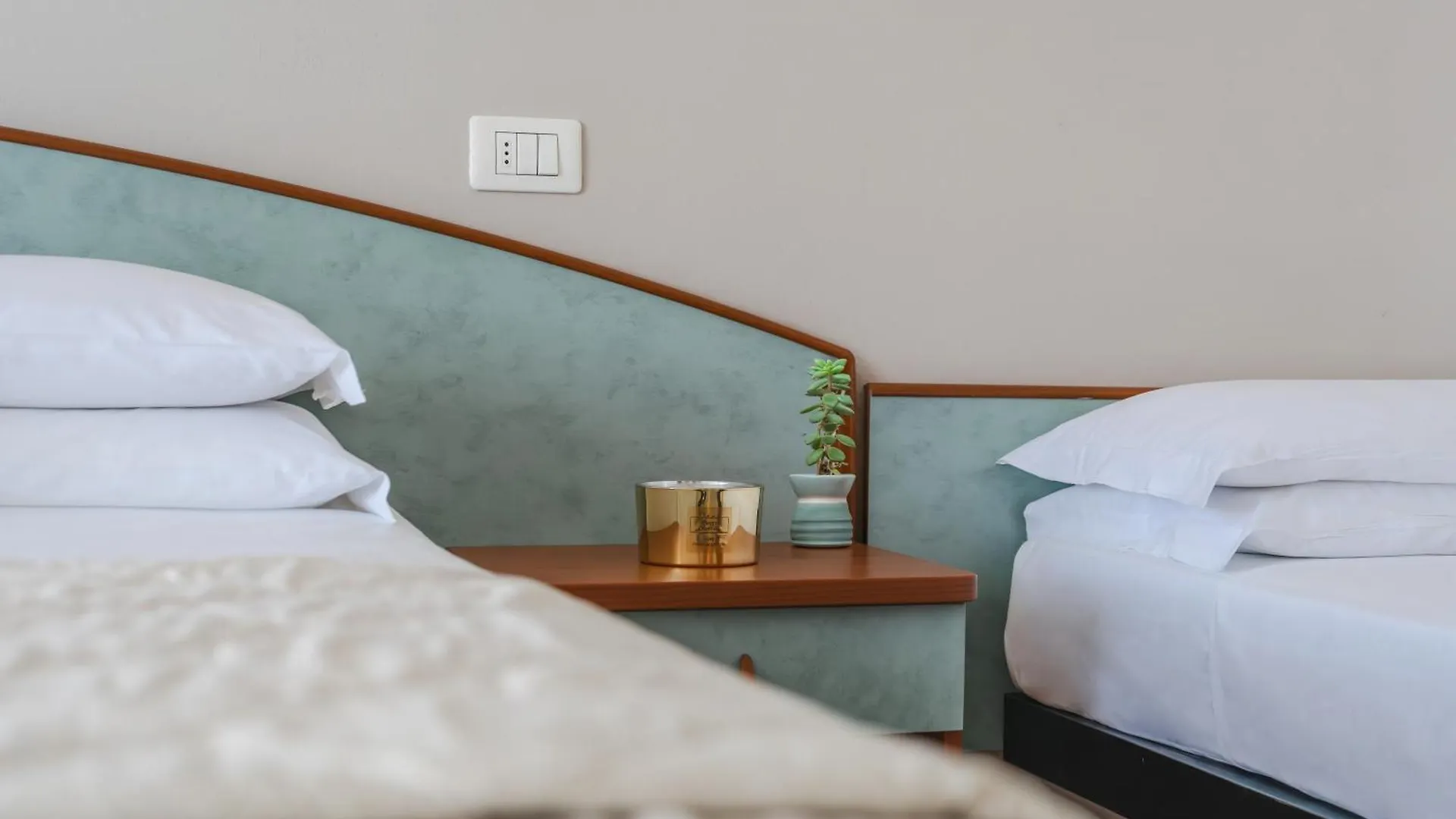 מילאנו מריטימה Residence Pineta Verde איטליה